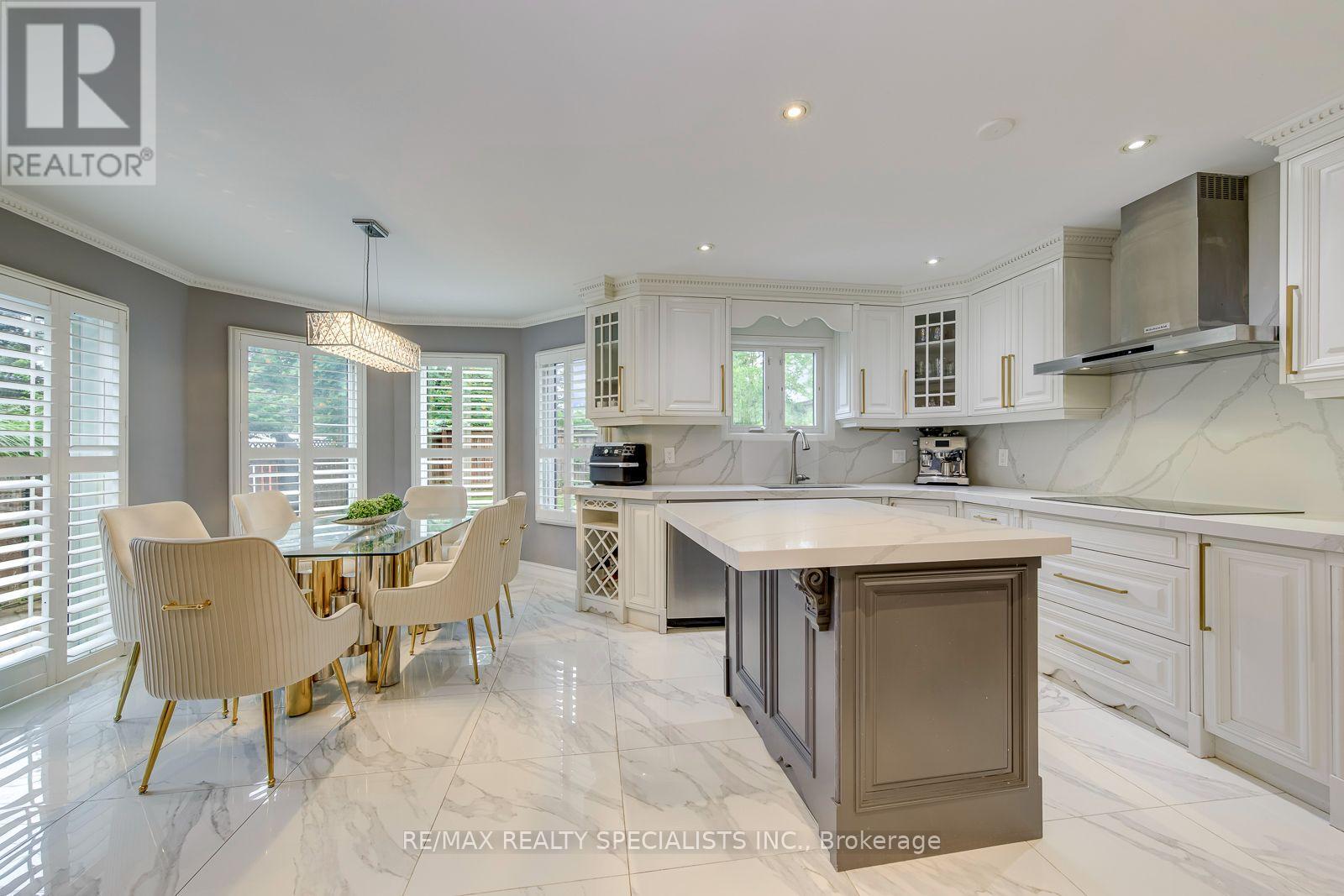 1499 Ravensmoor Crescent, Mississauga, Ontario  L5M 3L3 - Photo 14 - W13601984