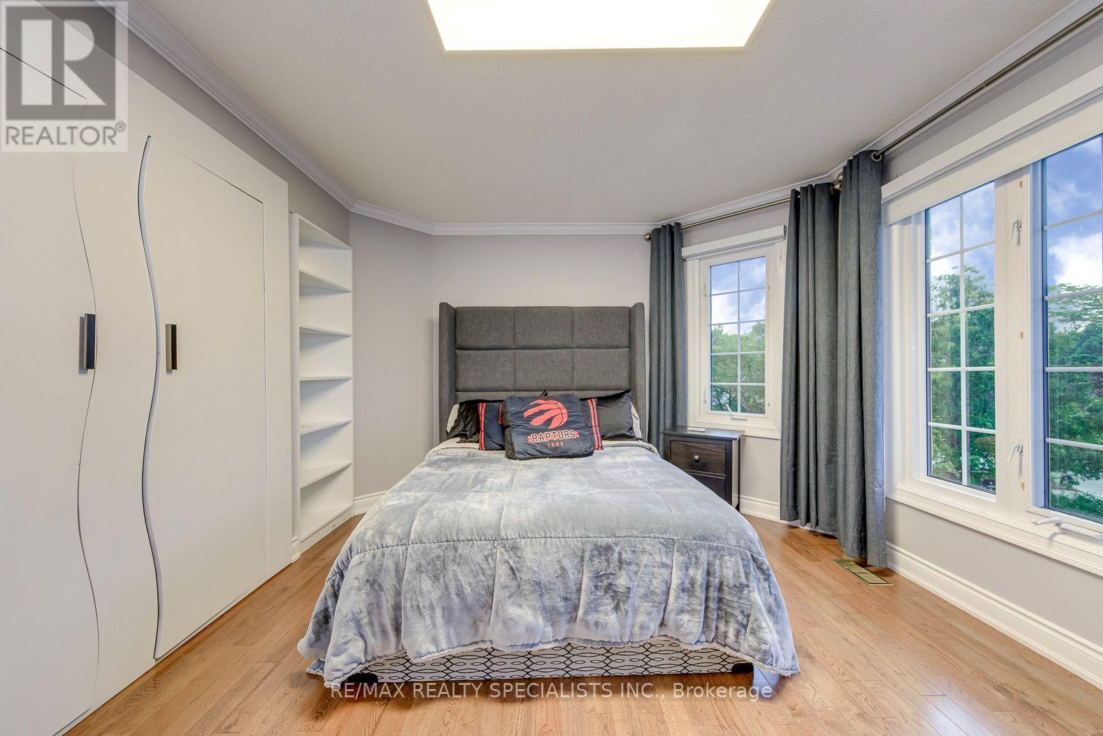 1499 Ravensmoor Crescent, Mississauga, Ontario  L5M 3L3 - Photo 39 - W13601984