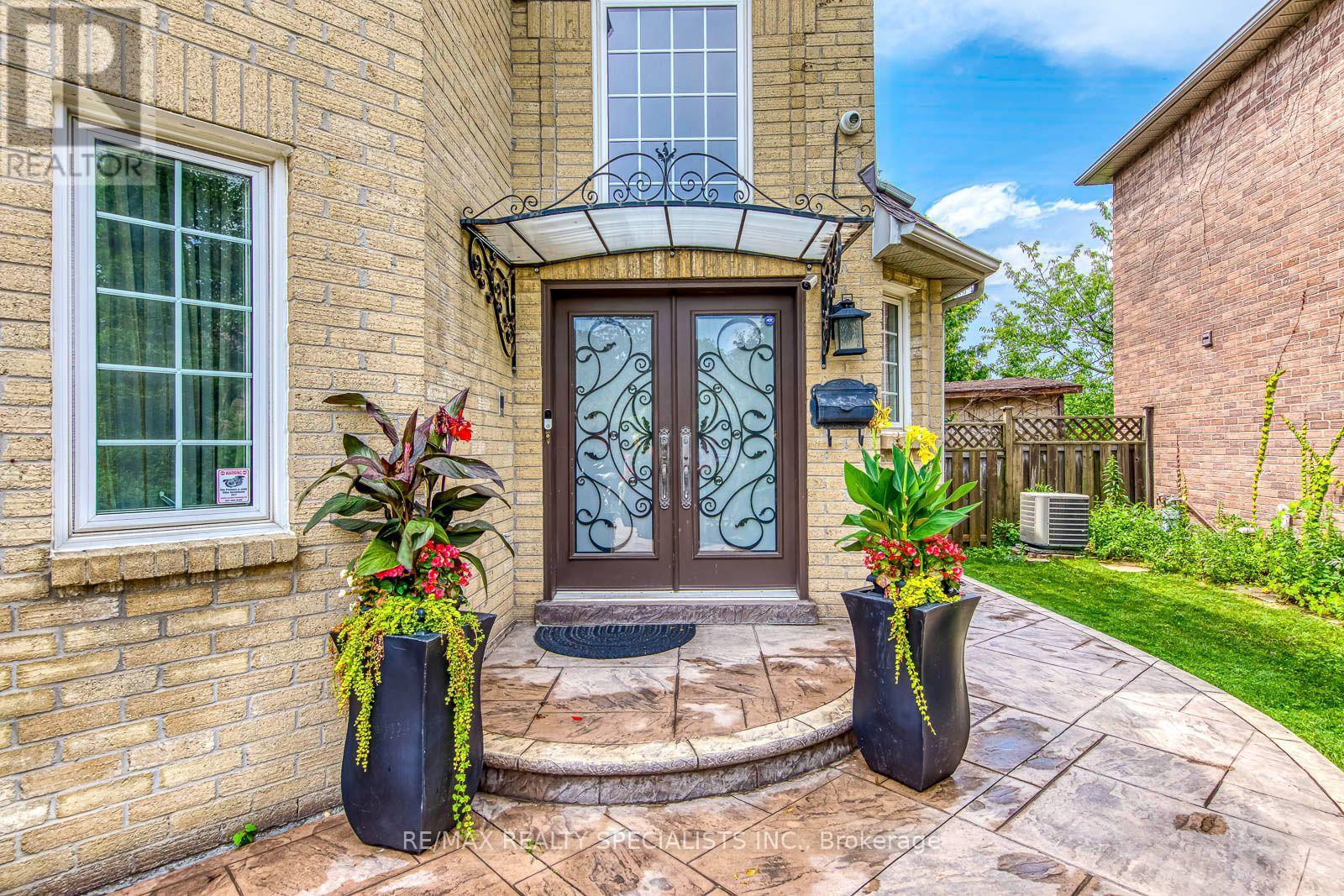 1499 Ravensmoor Crescent, Mississauga, Ontario  L5M 3L3 - Photo 49 - W13601984