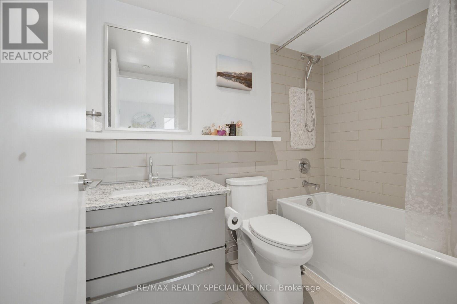 1222 - 160 Flemington Road, Toronto, Ontario  M6A 0A9 - Photo 29 - W13602112