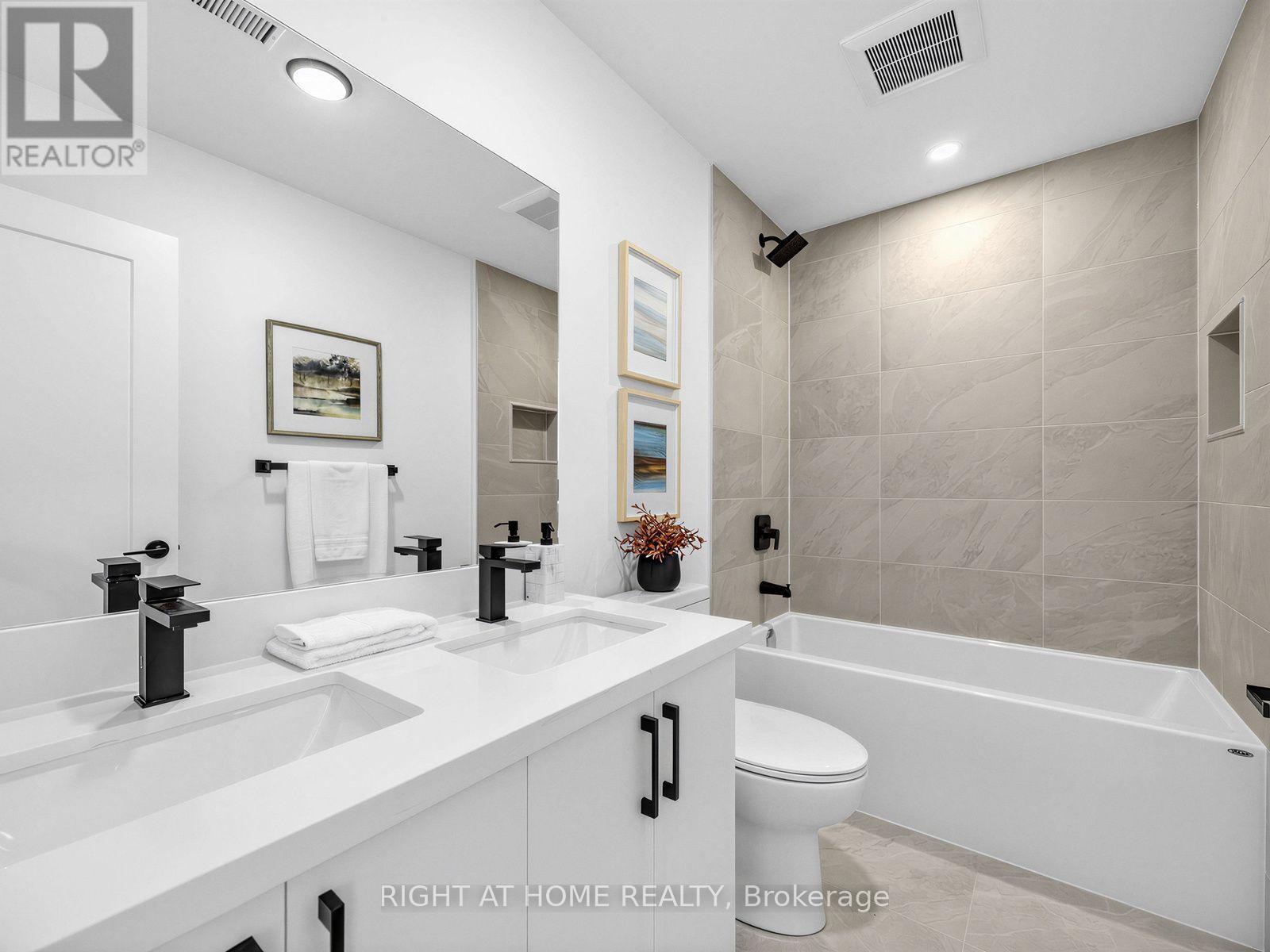 Unit B - 1416 Islington Avenue, Toronto, Ontario  M9A 3K7 - Photo 13 - W13602182