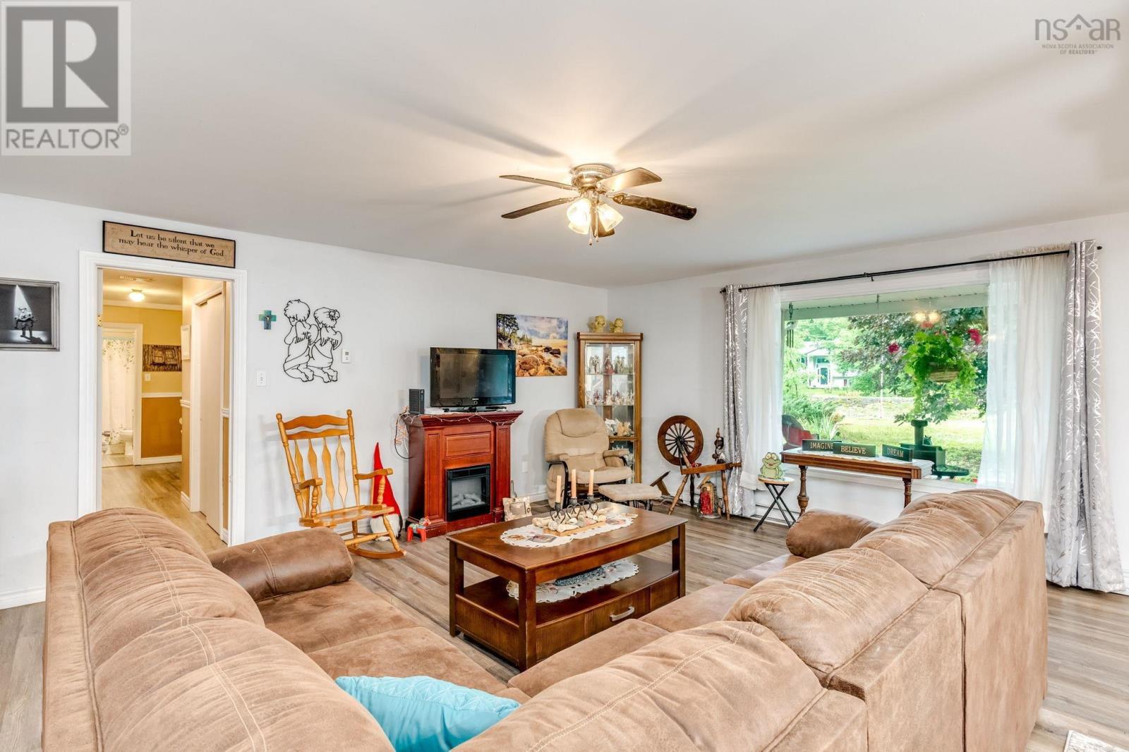 266 Hall Road, South Greenwood, Nova Scotia  B0P 1R0 - Photo 11 - 202618567