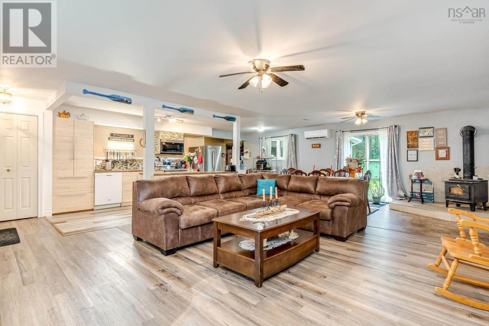 266 Hall Road, South Greenwood, Nova Scotia  B0P 1R0 - Photo 14 - 202618567