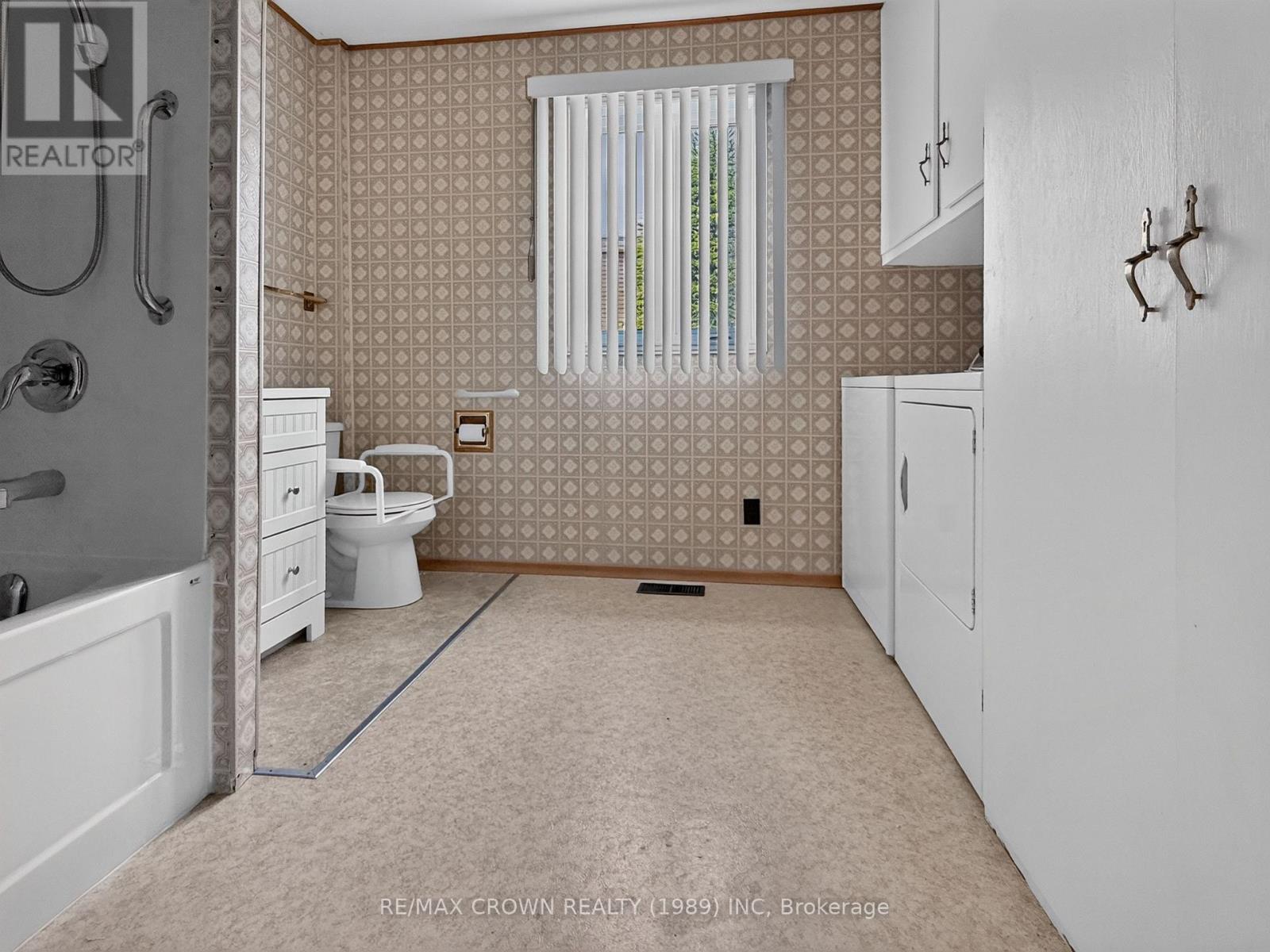 706 Prince Street, Hearst, Ontario  P0L 1N0 - Photo 21 - T13602298