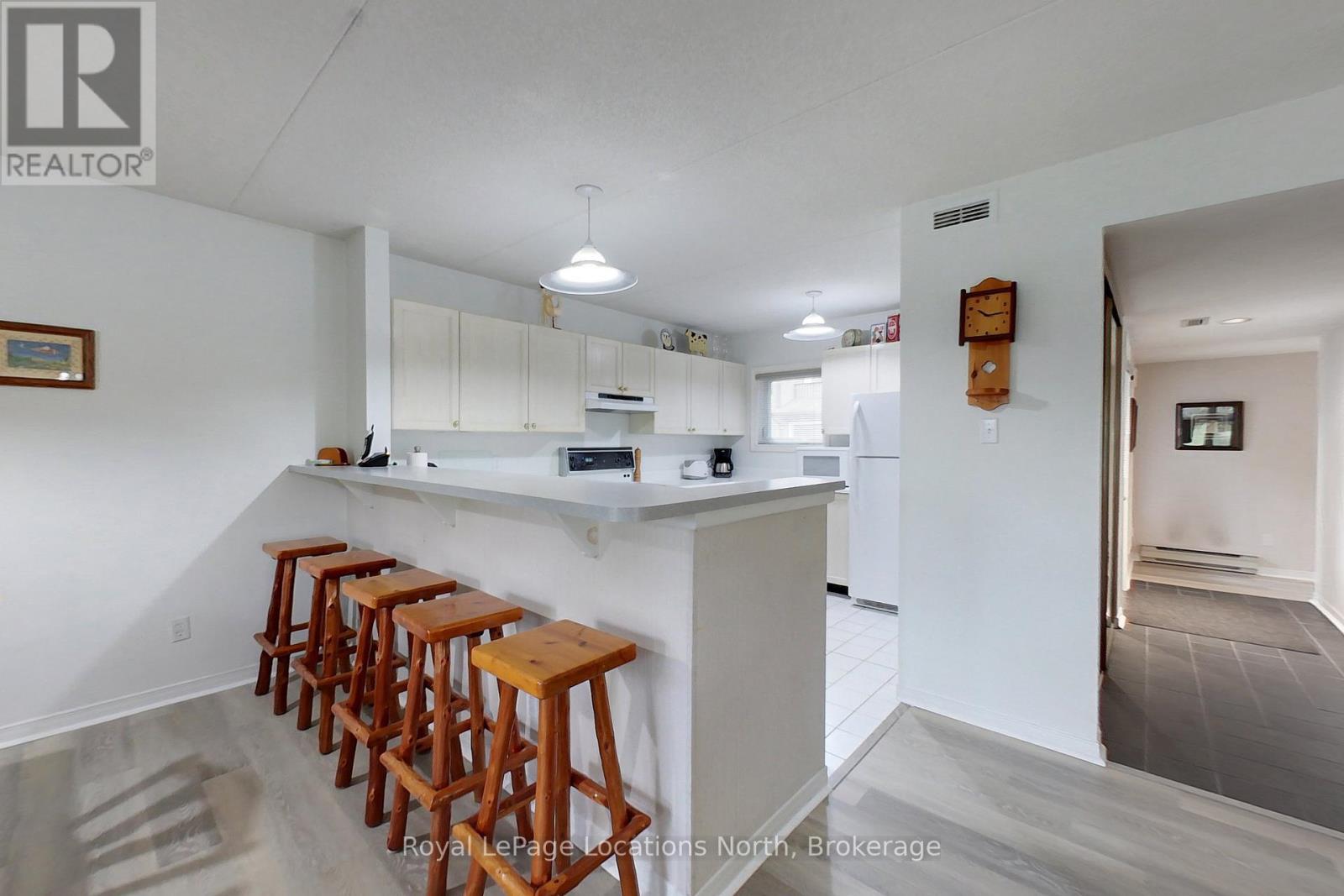 4 - 398 Mariners Way, Collingwood, Ontario  L9Y 5C7 - Photo 10 - S13602374