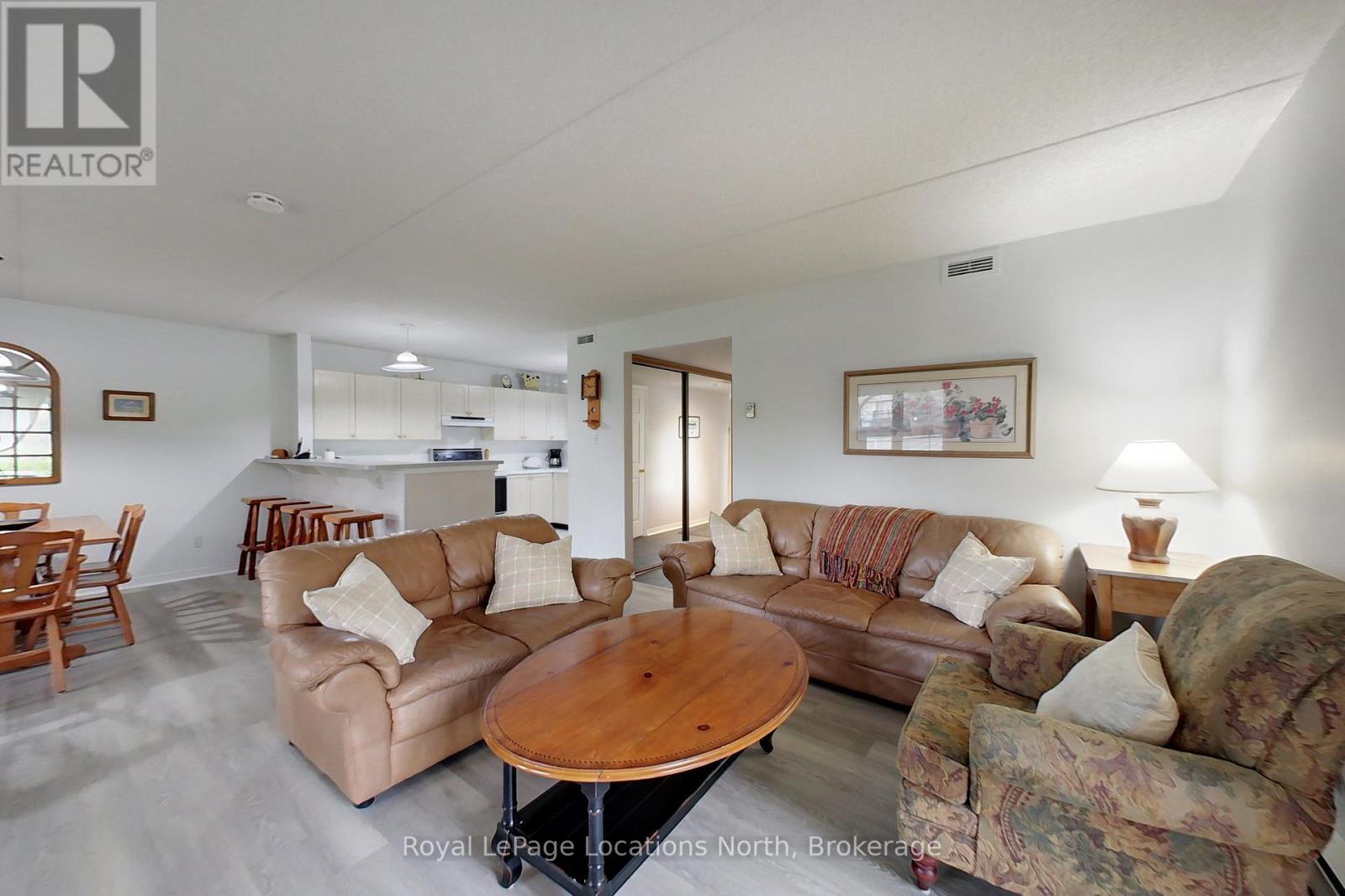 4 - 398 Mariners Way, Collingwood, Ontario  L9Y 5C7 - Photo 5 - S13602374