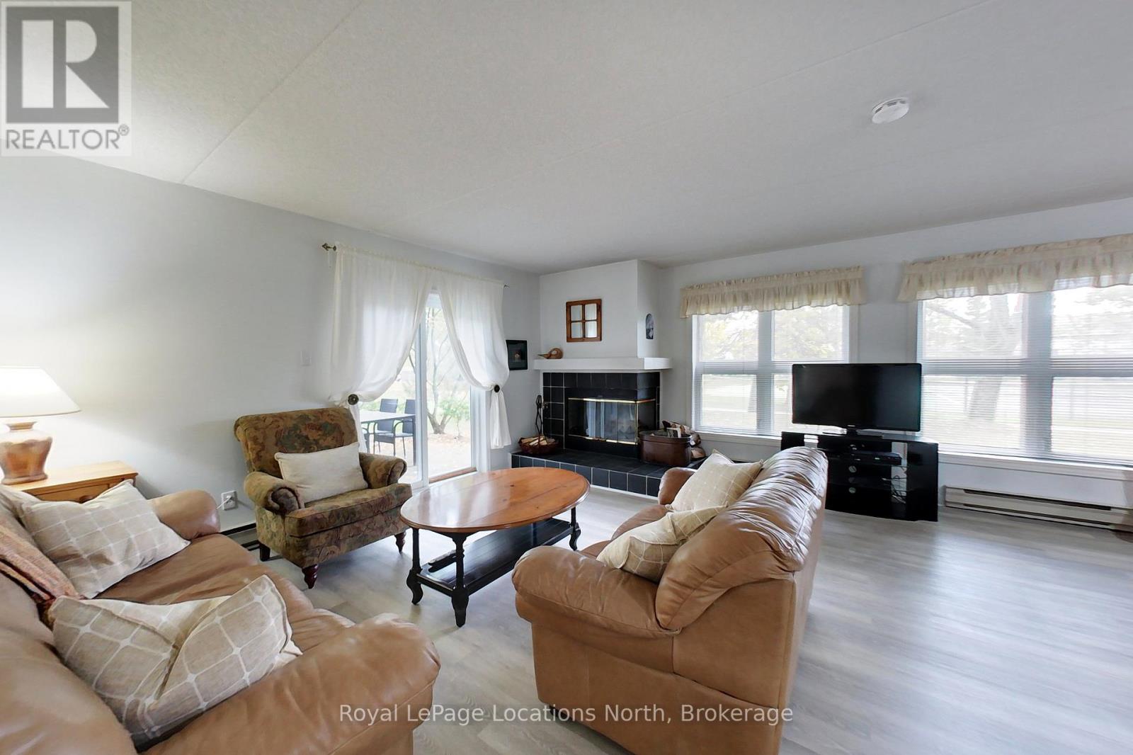 4 - 398 Mariners Way, Collingwood, Ontario  L9Y 5C7 - Photo 6 - S13602374