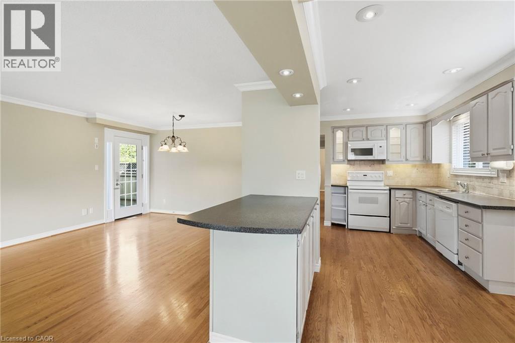 2145 Sunnyvale Drive, Oakville, Ontario  L6L 1W6 - Photo 6 - 40848323