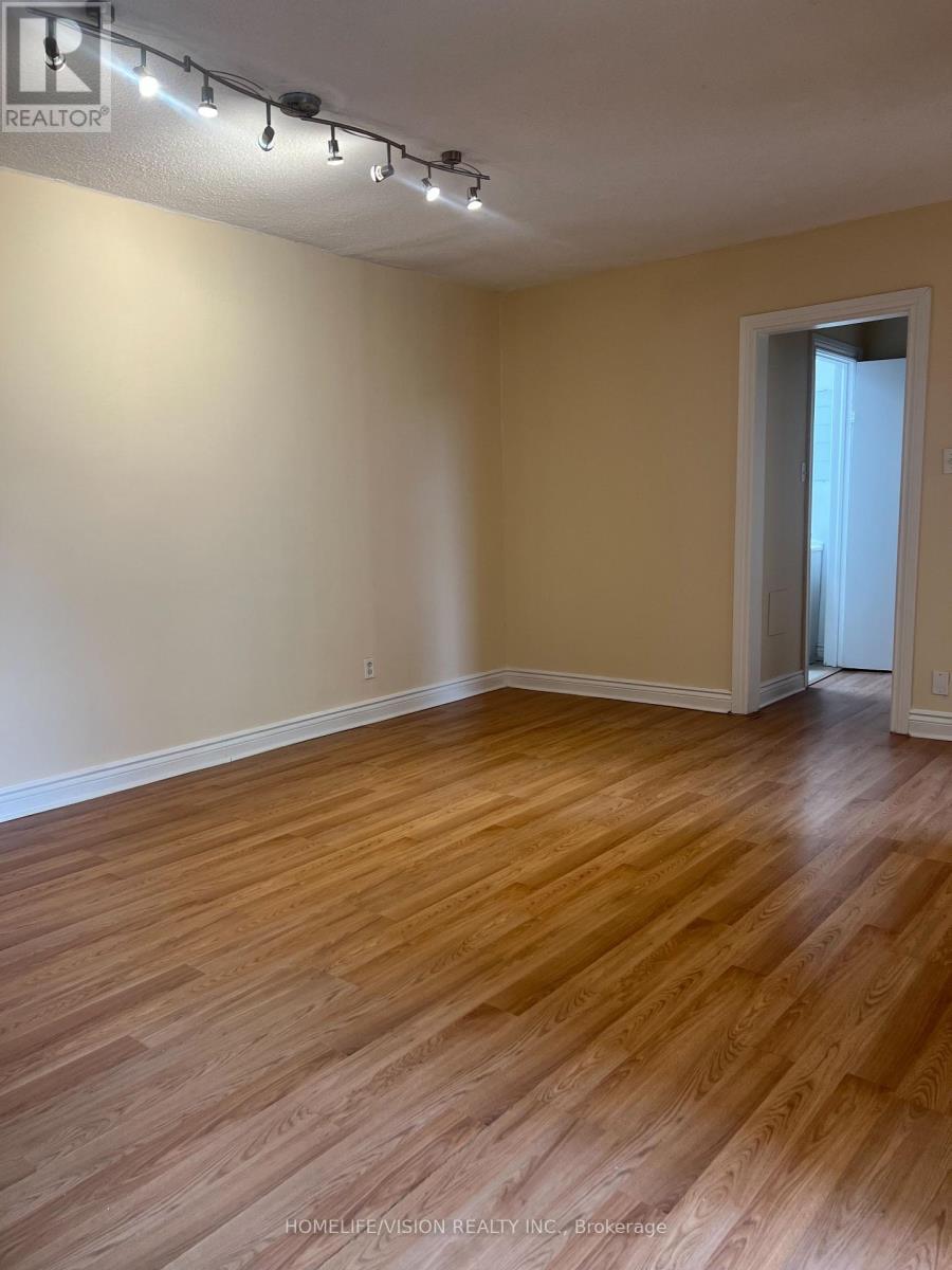 1 - 788 Eglinton Avenue E, Toronto, Ontario  M4G 2L1 - Photo 4 - C13602314