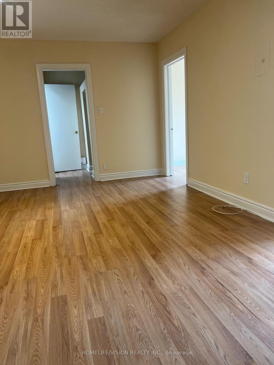 1 - 788 Eglinton Avenue E, Toronto, Ontario  M4G 2L1 - Photo 5 - C13602314
