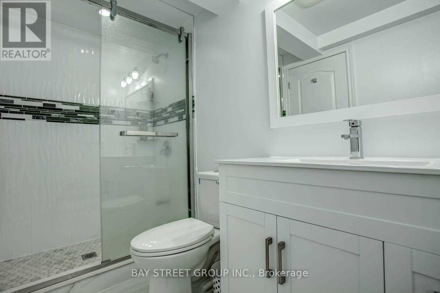 Lower - 17 Lady Karen Crescent, Vaughan, Ontario  L6A 4M3 - Photo 11 - N13602270