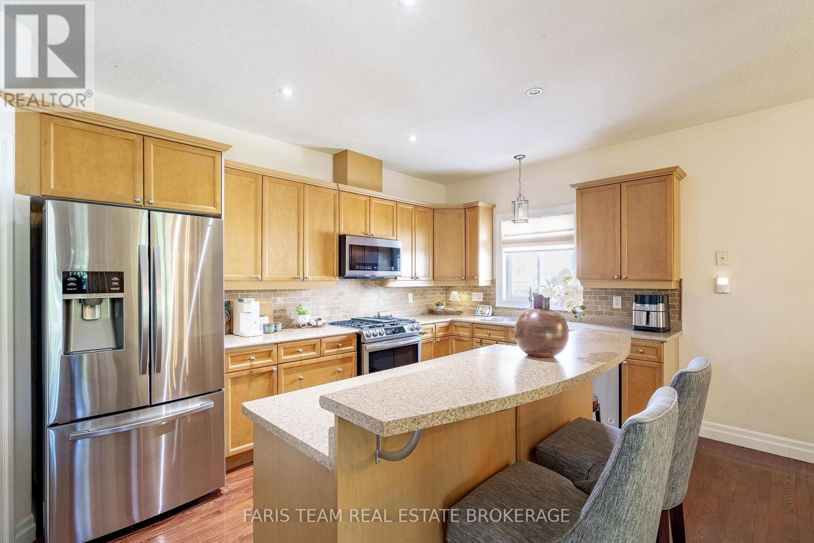 123 Wawinet Street, Midland, Ontario  L4R 5A9 - Photo 4 - S13602330
