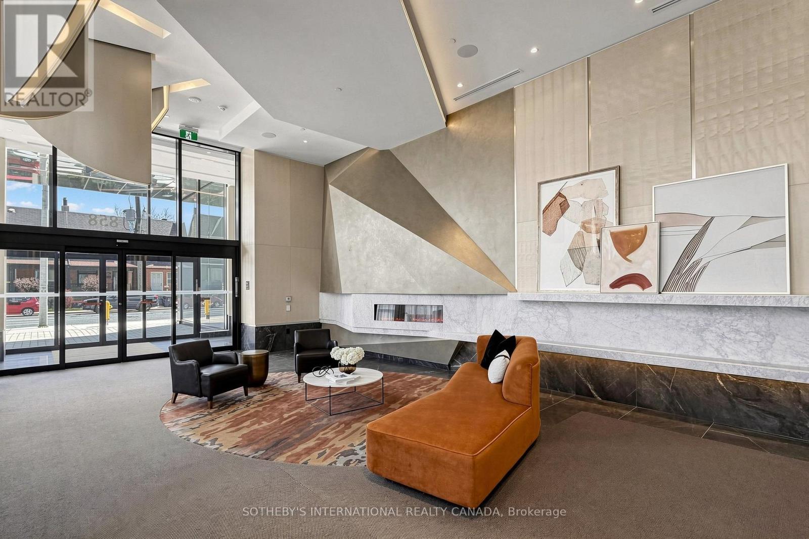 834 - 858 Dupont Street, Toronto, Ontario  M6G 1Z5 - Photo 4 - W13602312