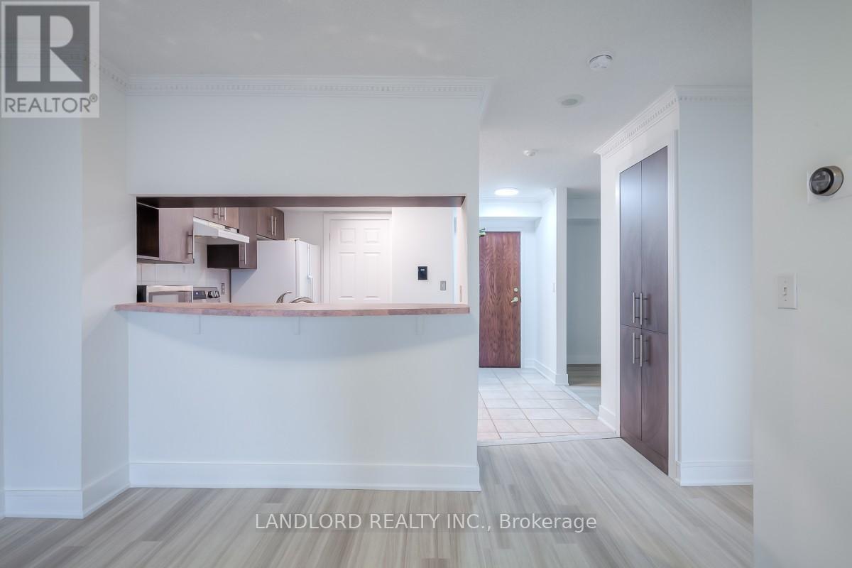 511 - 190 Manitoba Street, Toronto, Ontario  M8Y 3Y8 - Photo 5 - W13602356