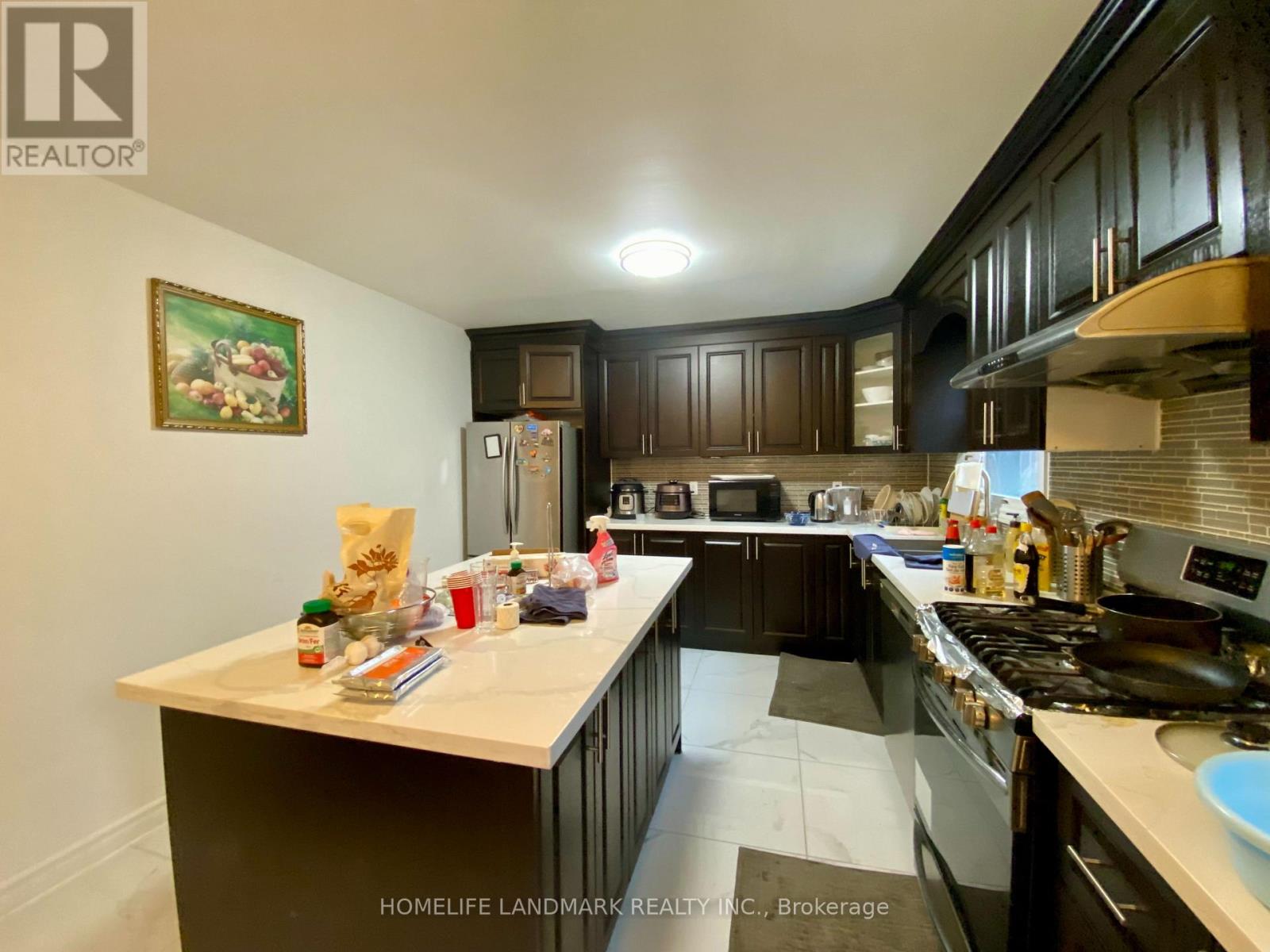Upper Floor Room A - 3371 Cider Mill Place, Mississauga, Ontario  L5L 3H6 - Photo 6 - W13602372