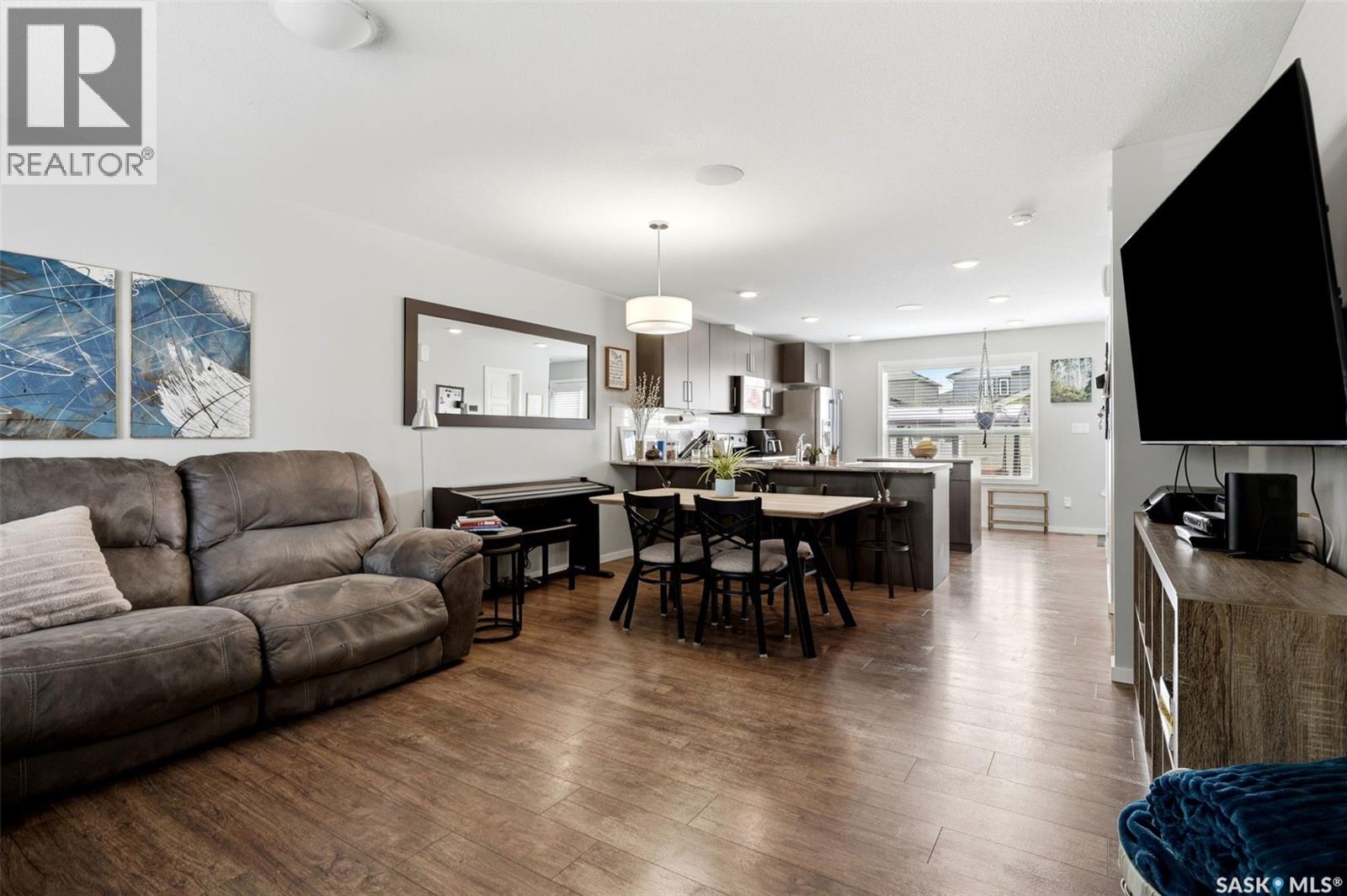 5740 Glide Crescent, Regina, Saskatchewan  S4W 0P1 - Photo 3 - SK043607