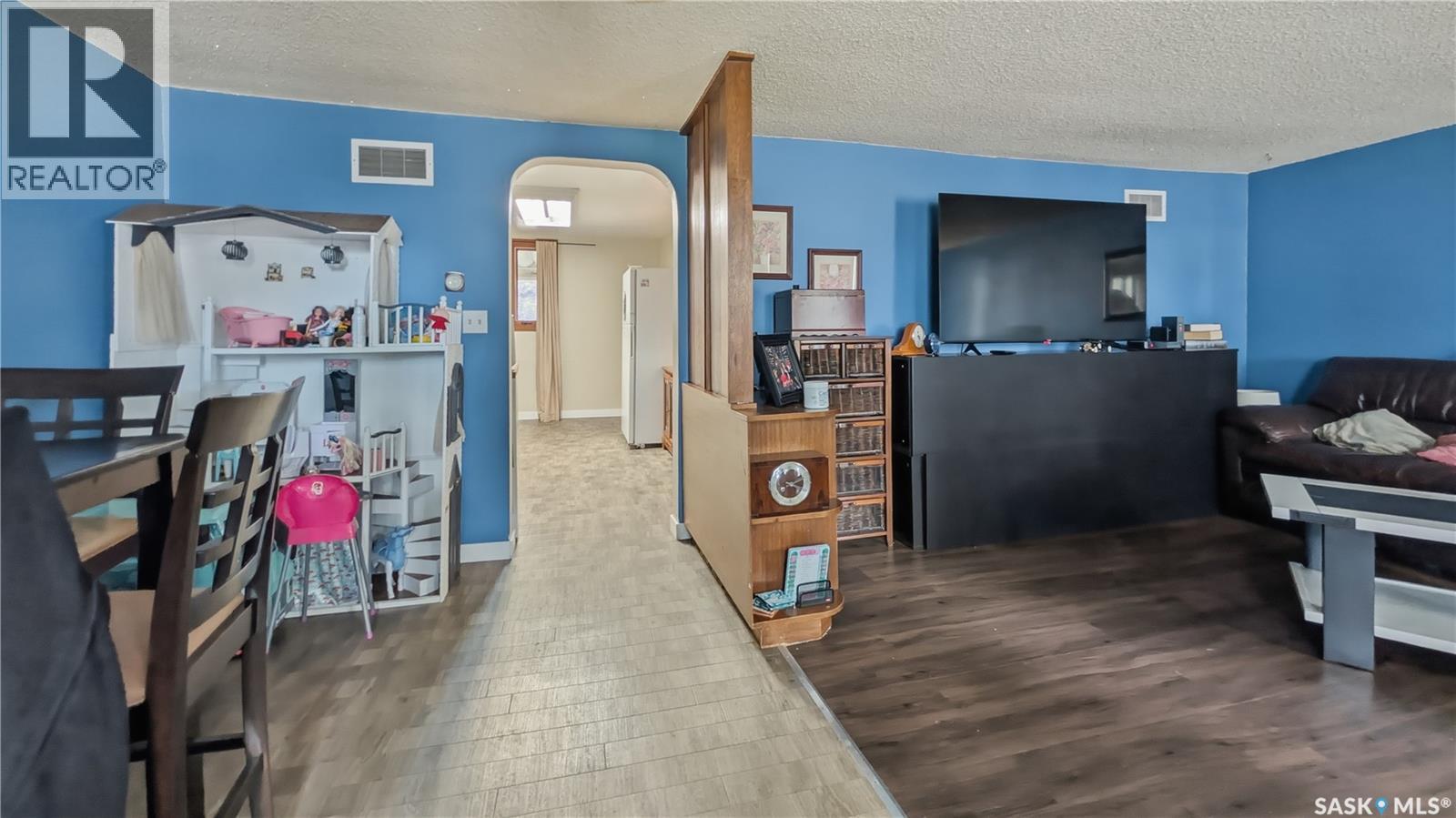 202 2nd Avenue E, Rosetown, Saskatchewan  S0L 2V0 - Photo 14 - SK043581