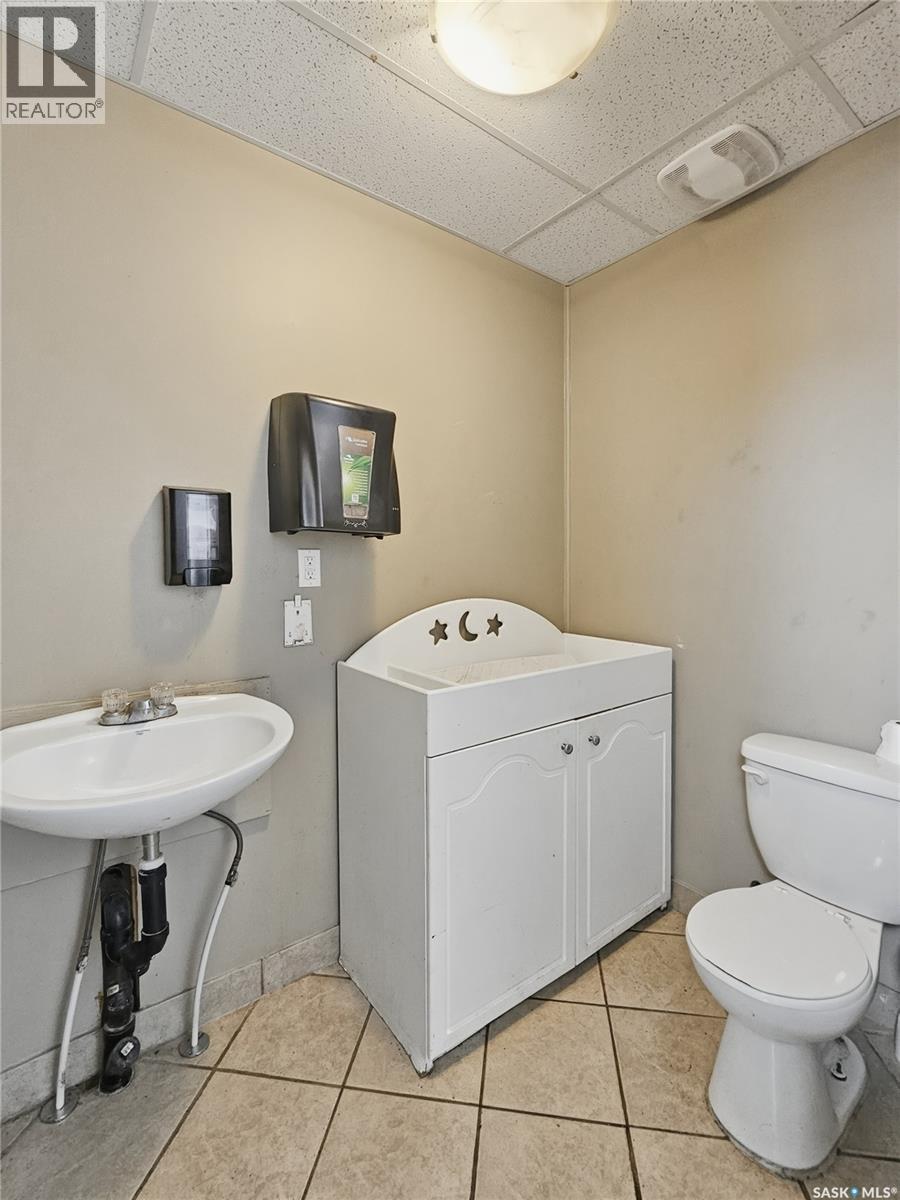 702 Railway Avenue, Rosthern, Saskatchewan  S0L 3R0 - Photo 21 - SK043329