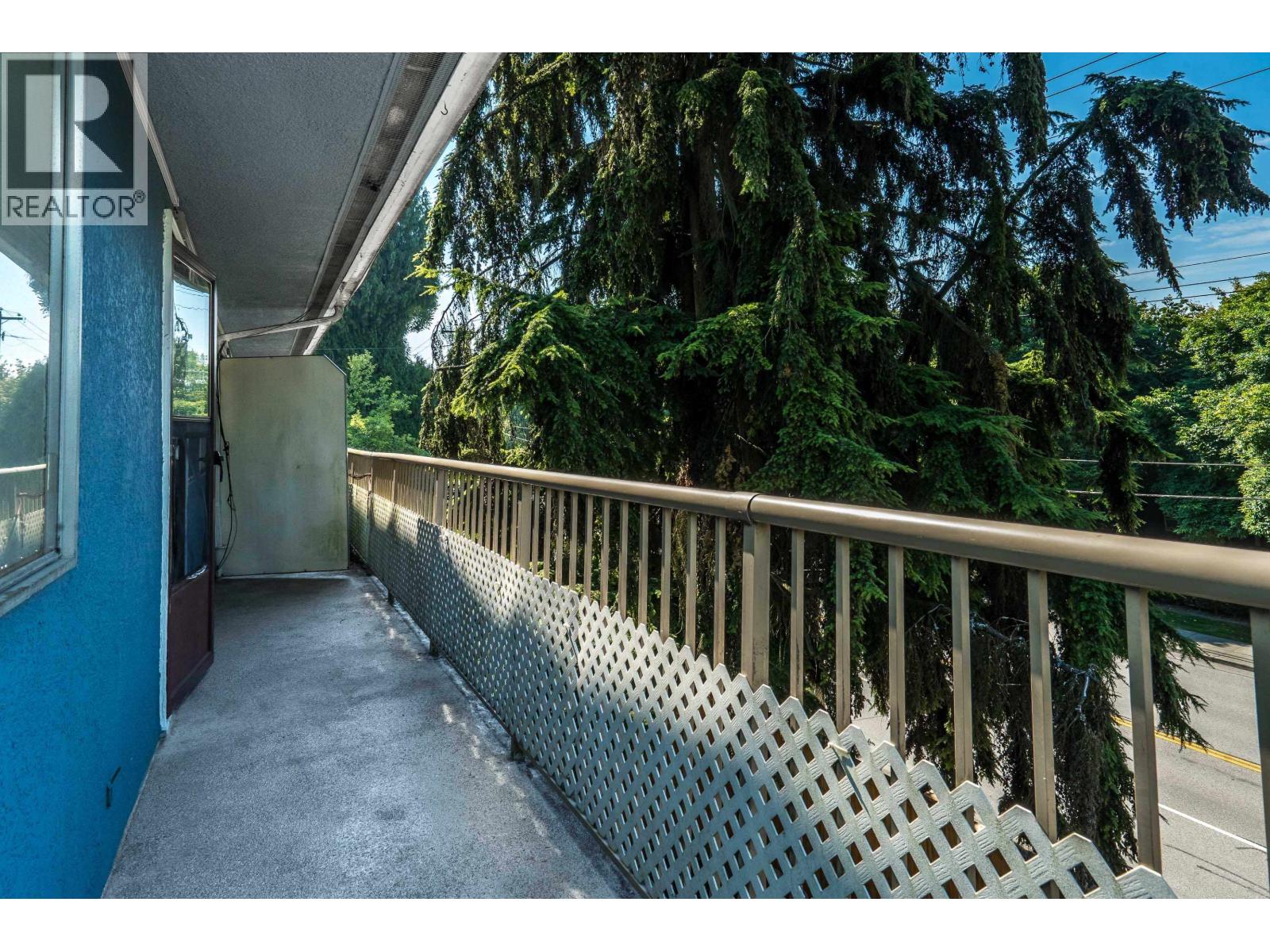 305 Marathon Court, Coquitlam, British Columbia  V3K 4Z4 - Photo 28 - R3148579