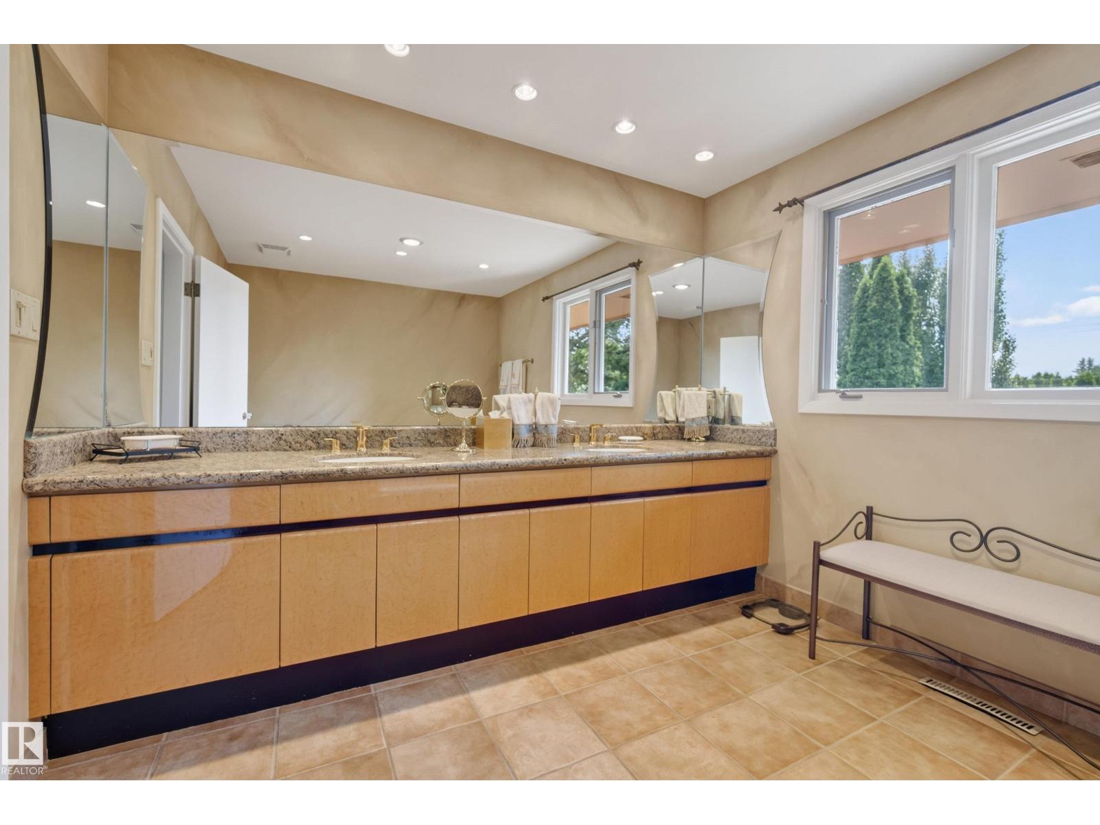 13803 91 Av NW, Edmonton, Alberta  T5R 4X8 - Photo 47 - E4500501