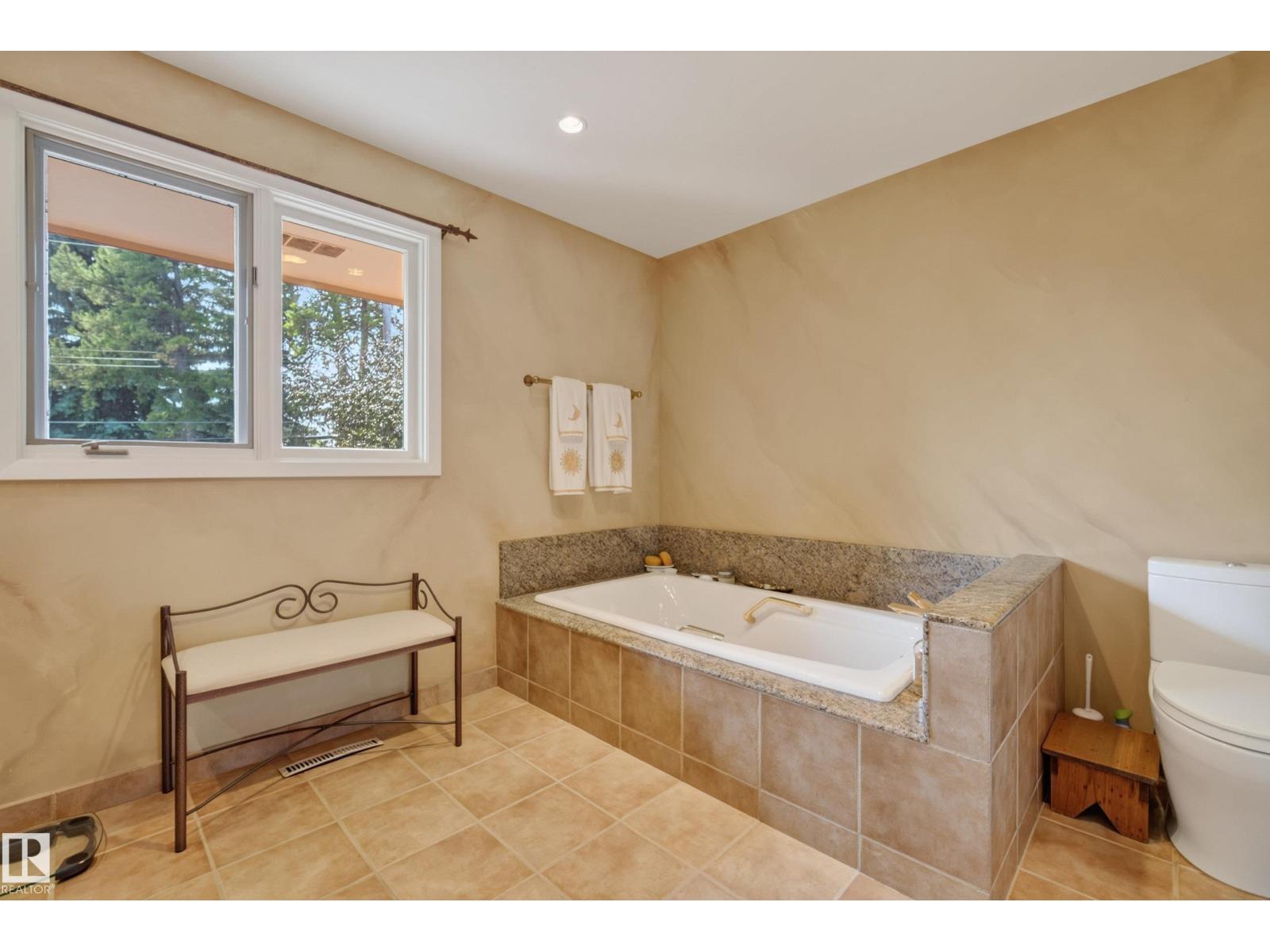 13803 91 Av NW, Edmonton, Alberta  T5R 4X8 - Photo 48 - E4500501