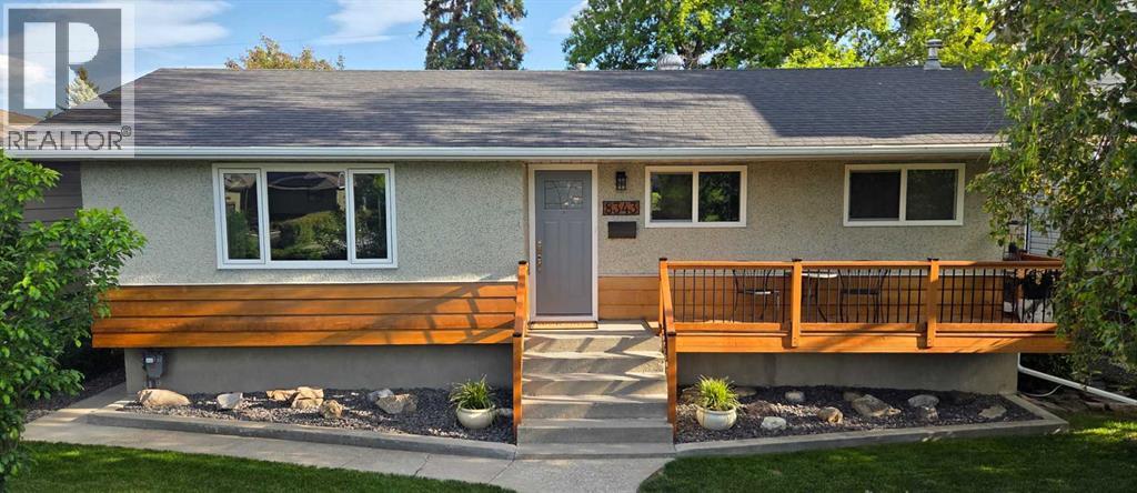 8343 48 Avenue NW, Calgary, Alberta  T3B 2A9 - Photo 1 - A2316123
