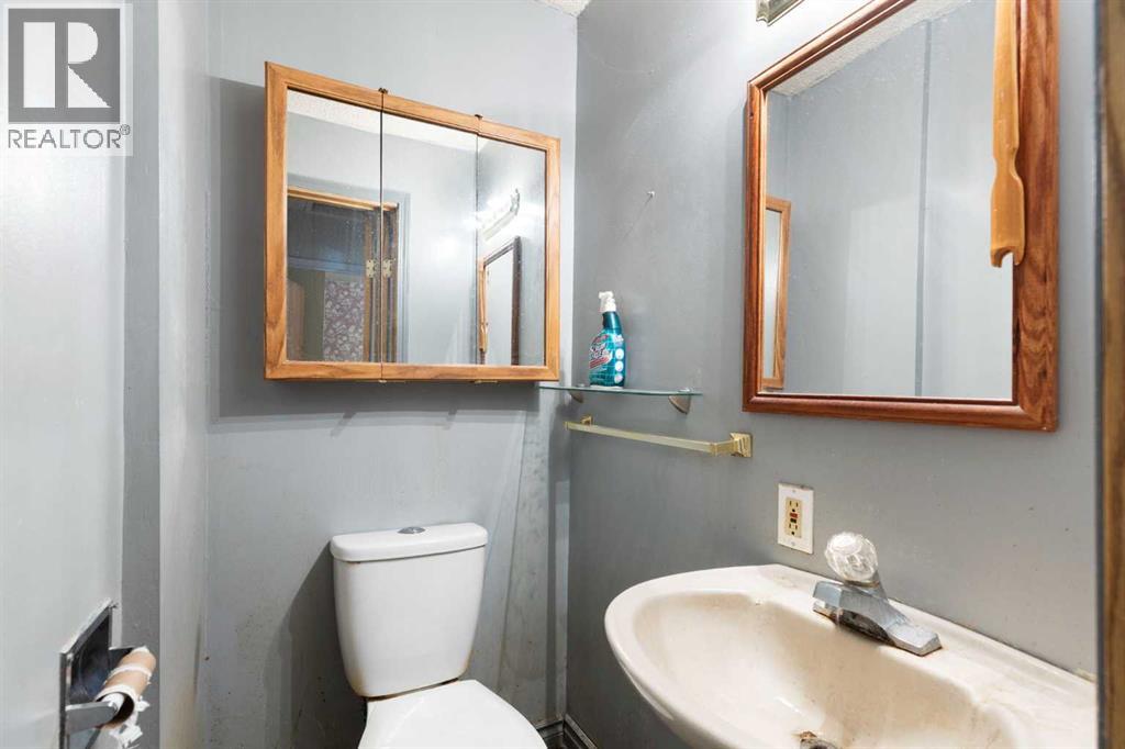 3819 1 Street NE, Calgary, Alberta  T2E 3E1 - Photo 17 - A2325788