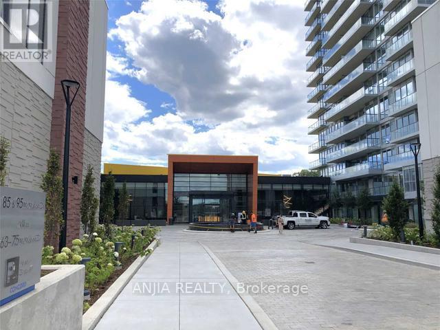 2106 - 95 MCMAHON DRIVE, Toronto, Ontario