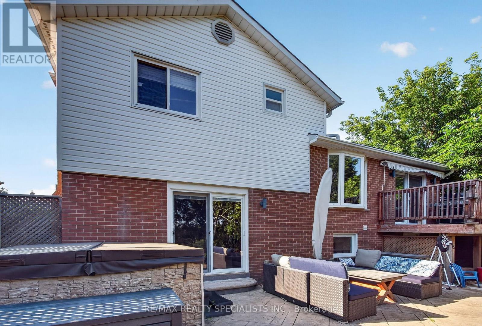 24 Regan Crescent, Halton Hills, Ontario  L7G 1B1 - Photo 43 - W13543154