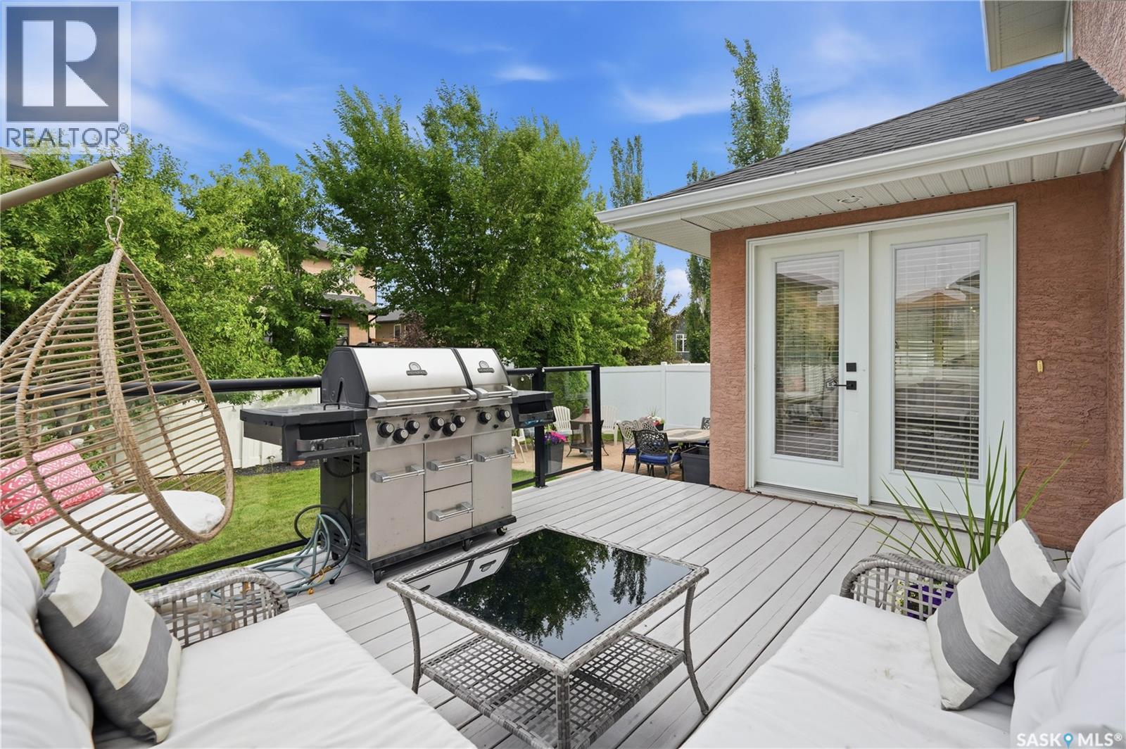 8607 Wascana Gardens Lane, Regina, Saskatchewan  S4V 1G1 - Photo 49 - SK043425