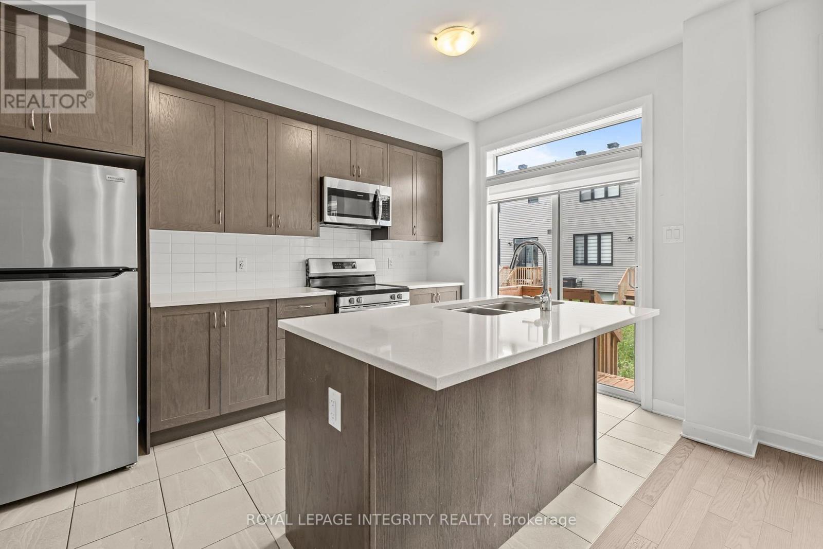 78 Osler Street, Ottawa, Ontario  K2W 0M1 - Photo 8 - X13602408
