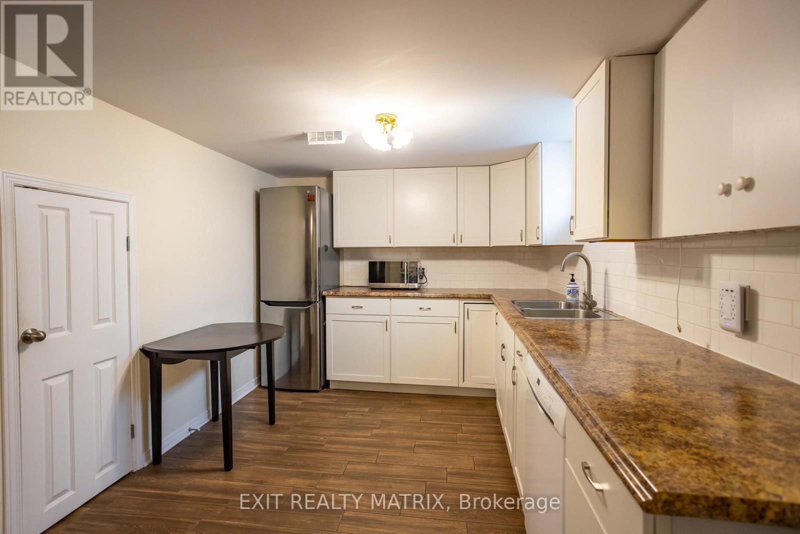 552 Dunbrack Street, Ottawa, Ontario  K1K 1J5 - Photo 26 - X13602446