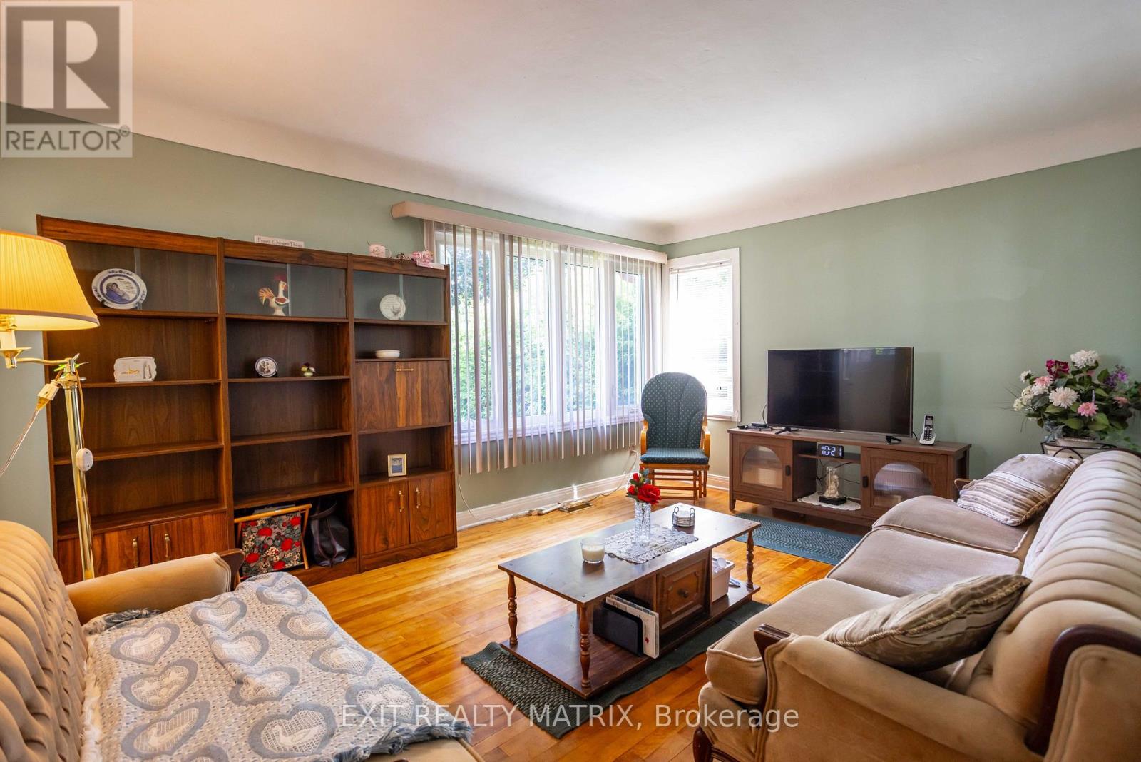 552 Dunbrack Street, Ottawa, Ontario  K1K 1J5 - Photo 8 - X13602446