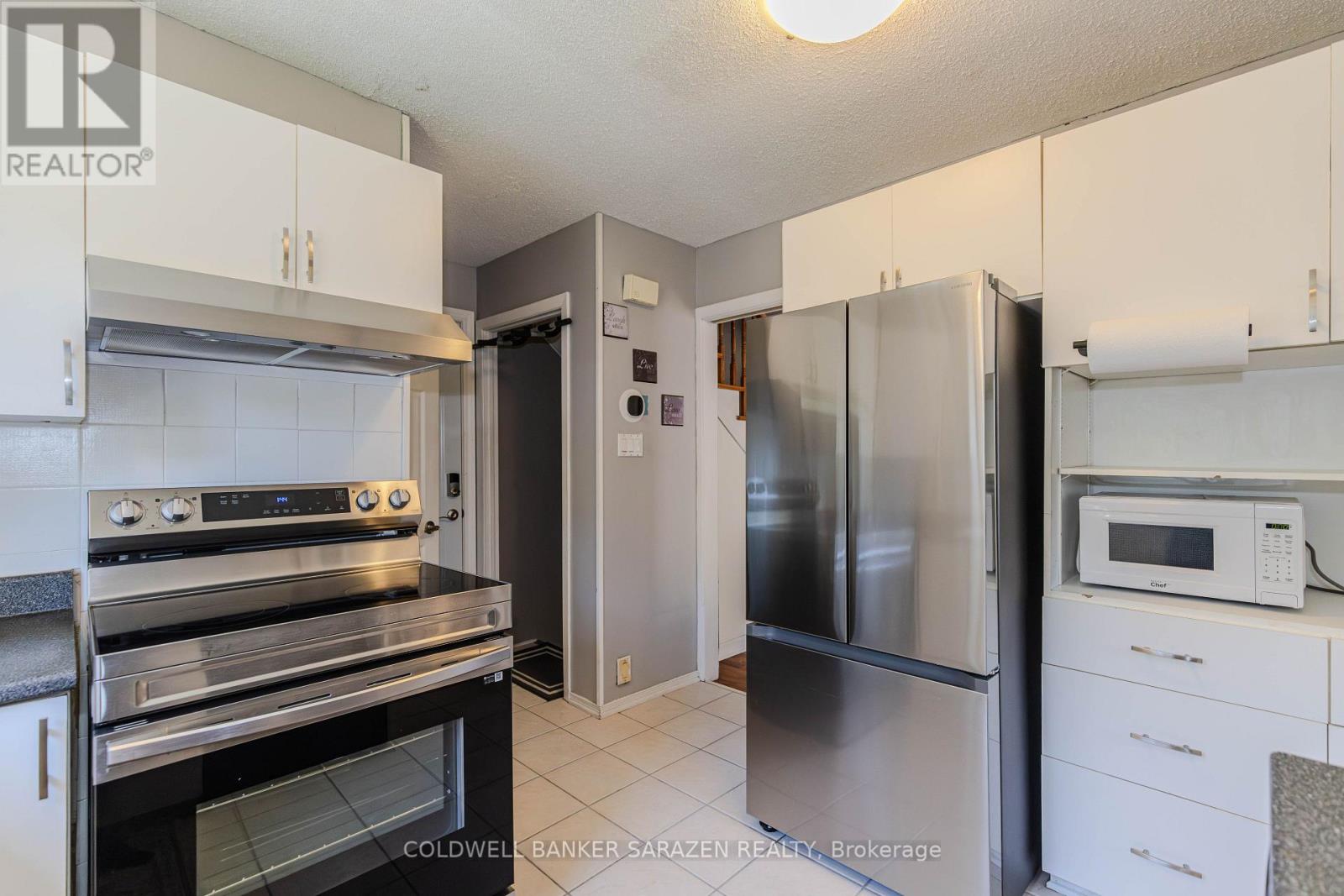 34 Hobart Crescent, Ottawa, Ontario  K2H 5S4 - Photo 18 - X13602482