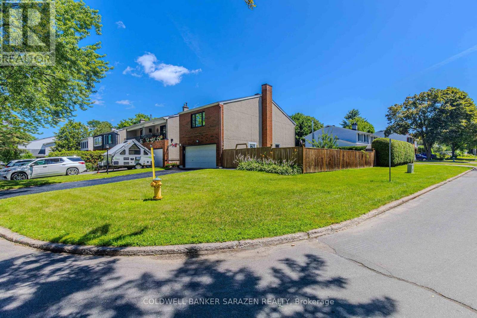 34 Hobart Crescent, Ottawa, Ontario  K2H 5S4 - Photo 2 - X13602482