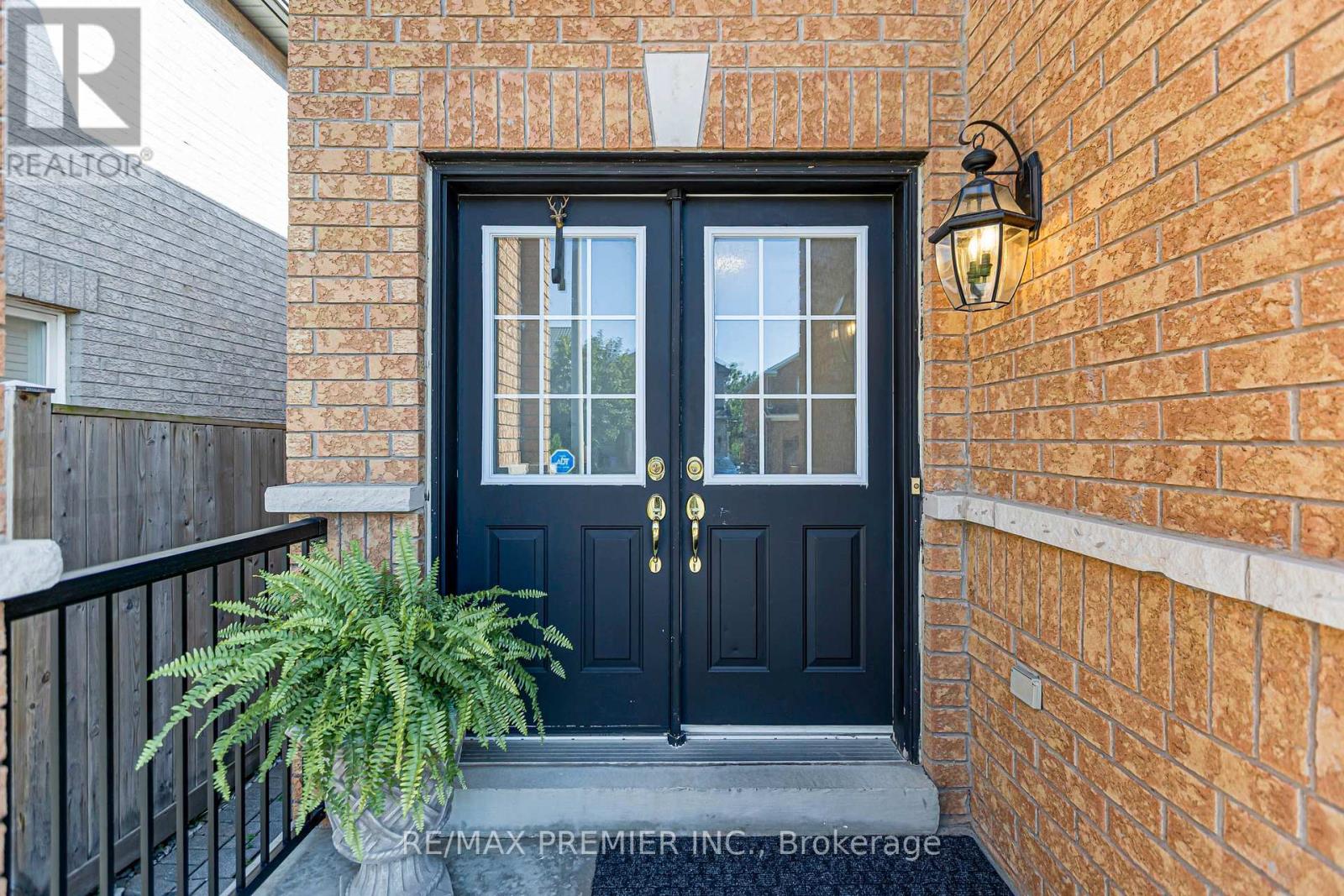 Main - 60 Del Francesco Way, Vaughan, Ontario  L6A 3X1 - Photo 3 - N13602016