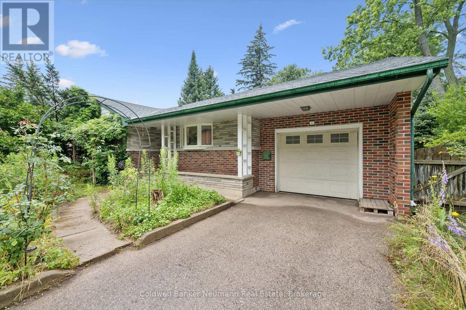 45 Dean Avenue, Guelph, Ontario  N1G 1K6 - Photo 2 - X13602616