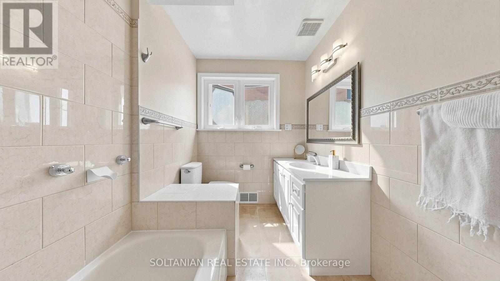 57 Sumner Heights Drive, Toronto, Ontario  M2K 1Y5 - Photo 22 - C13602578