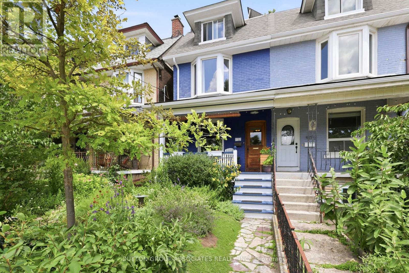 627 EUCLID AVENUE, Toronto, Ontario