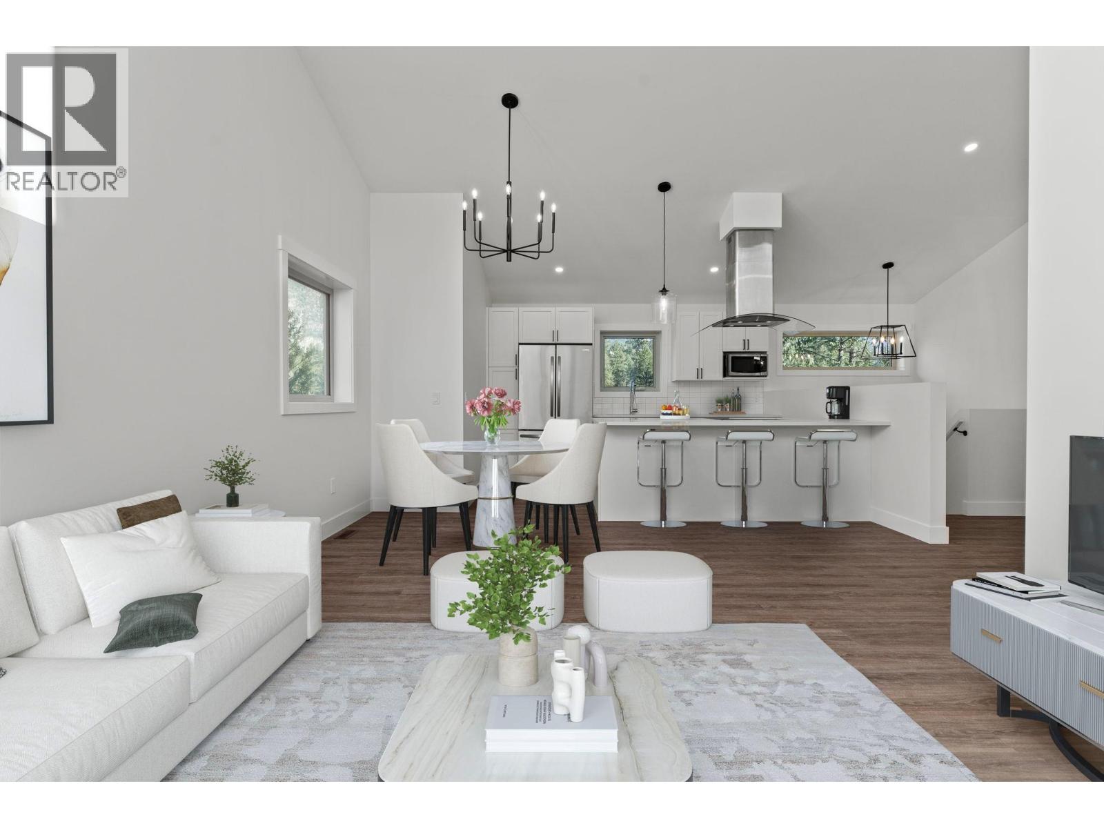 4926 Timber Ridge Road Unit# 48, Windermere, British Columbia  V0B 1L0 - Photo 4 - 10381655