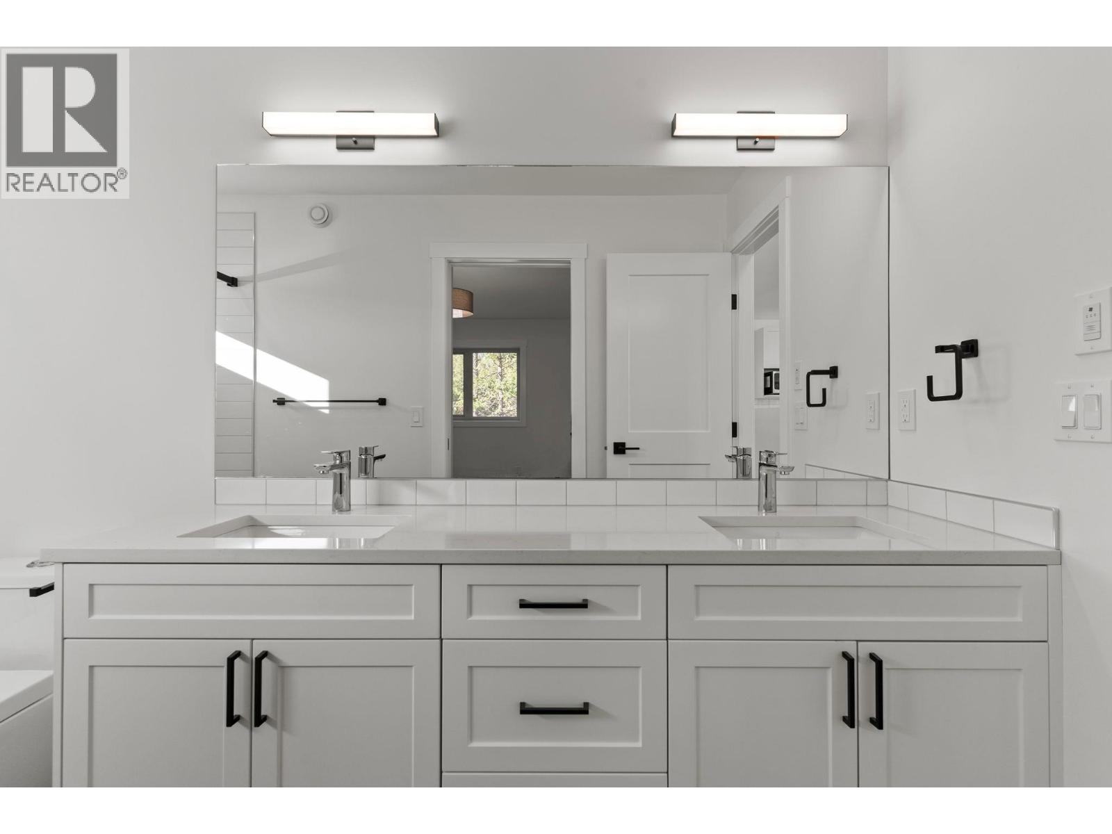 4926 Timber Ridge Road Unit# 48, Windermere, British Columbia  V0B 1L0 - Photo 16 - 10381655