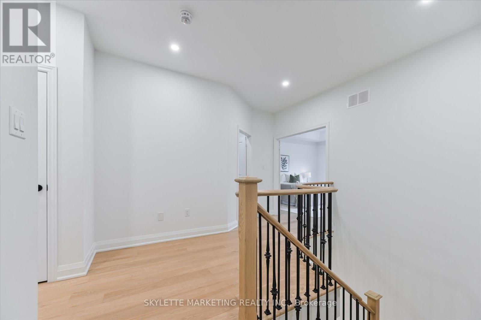 38 Russell Parker Crescent, Aurora, Ontario  L4G 0V5 - Photo 23 - N13602504