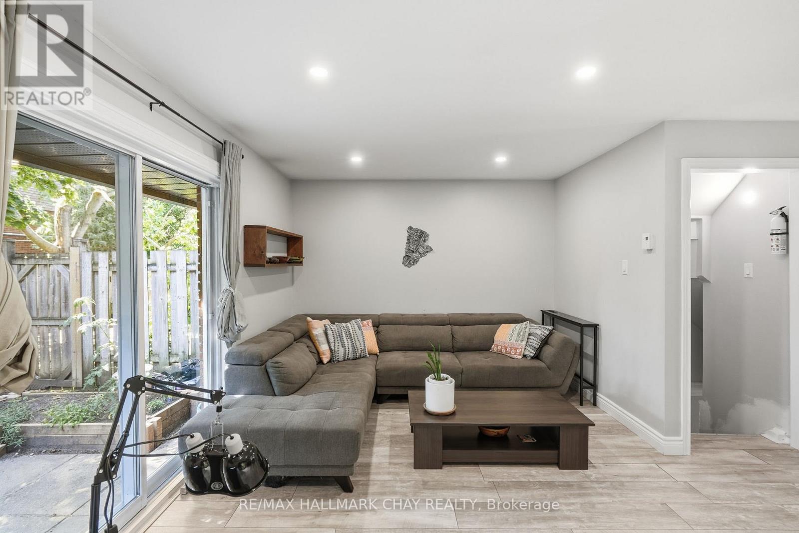 536 Tenth Street, Collingwood, Ontario  L9Y 4C1 - Photo 10 - S13602674
