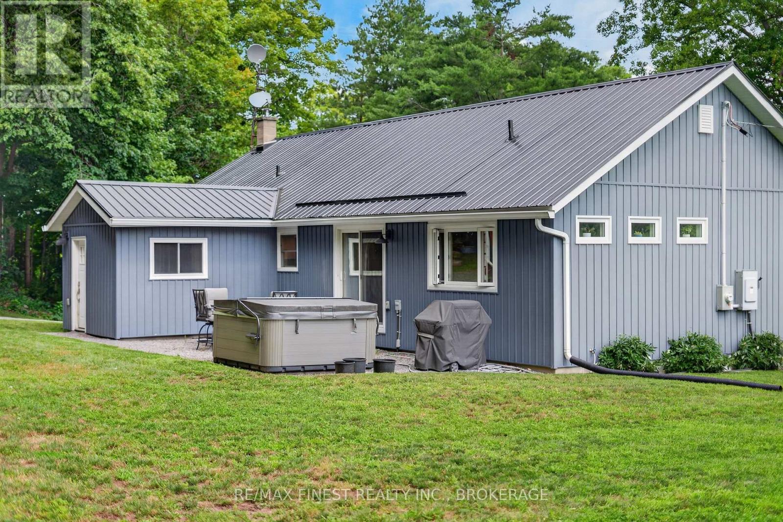 6213 Perth Road, Frontenac, Ontario  K0H 2L0 - Photo 34 - X13602622