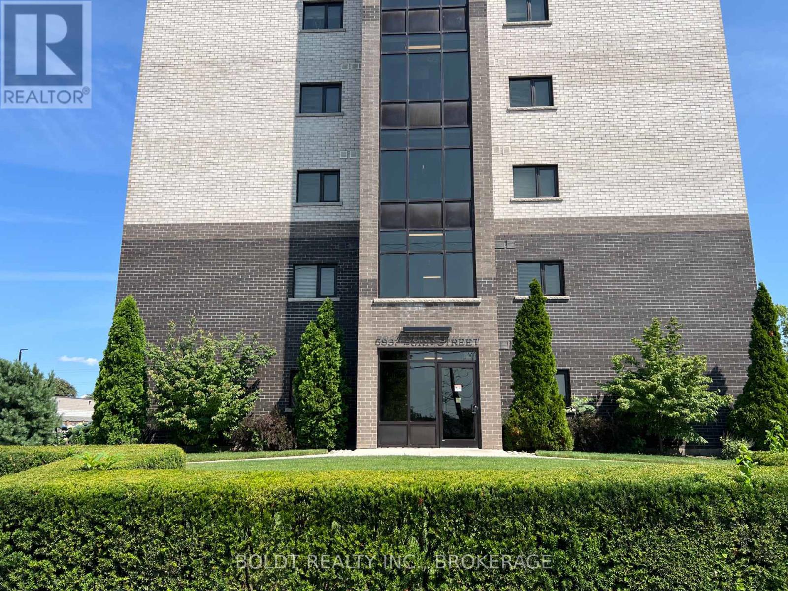 207 - 5837 Dunn Street, Niagara Falls, Ontario  L2G 0X7 - Photo 4 - X13414266