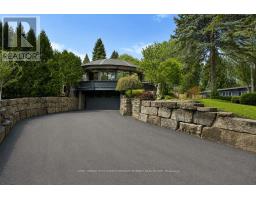 1352 NOCTURNE COURT, Mississauga, Ontario