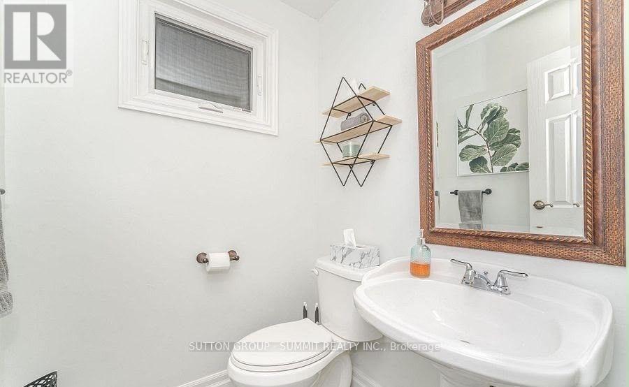 Upper - 19 Jasper Crescent, Brampton, Ontario  L6S 1W8 - Photo 10 - W13602506