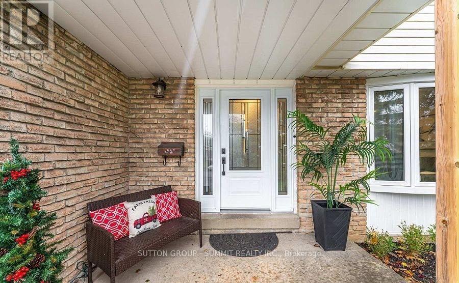 Upper - 19 Jasper Crescent, Brampton, Ontario  L6S 1W8 - Photo 3 - W13602506