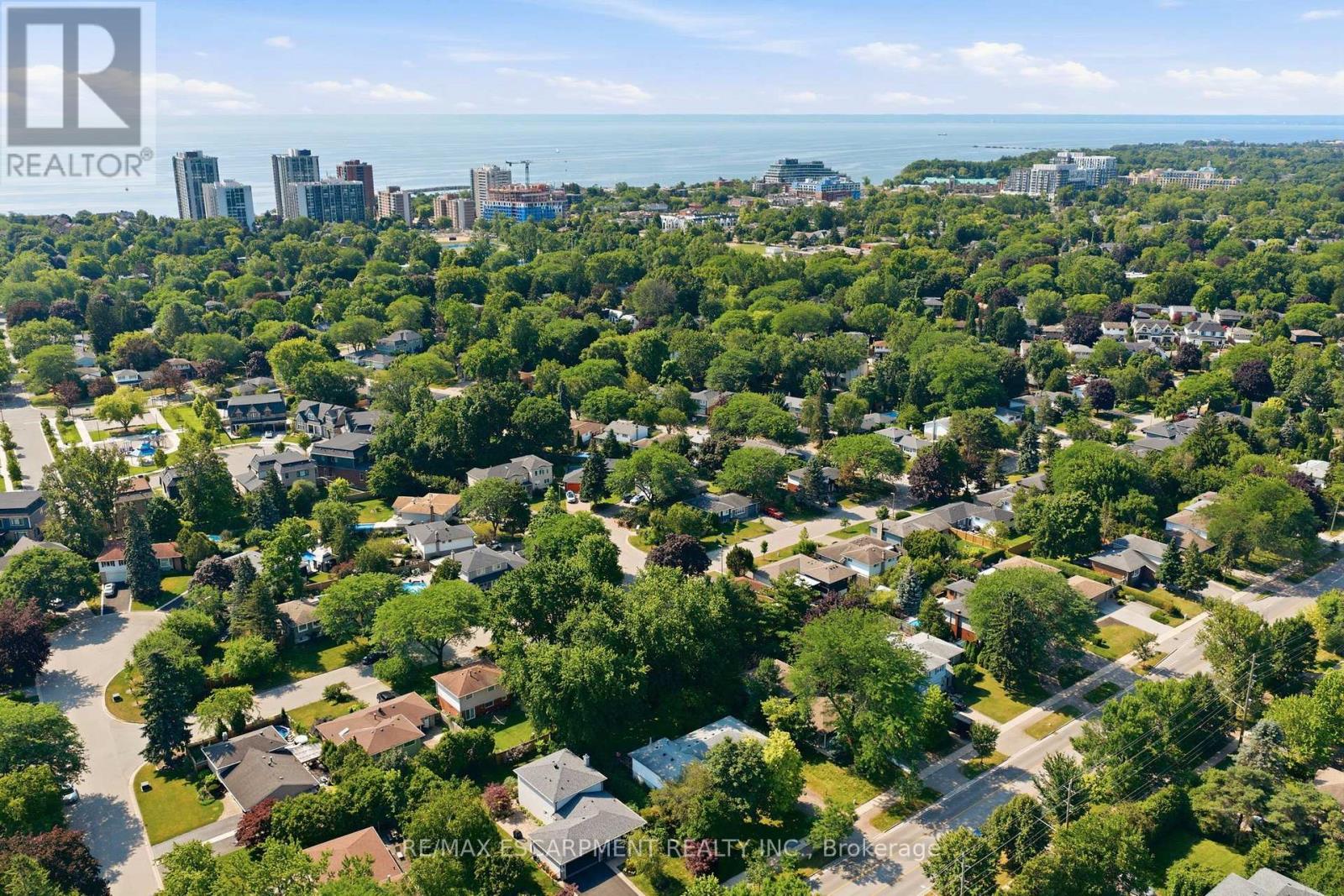 2145 Sunnyvale Drive, Oakville, Ontario  L6L 1W6 - Photo 47 - W13602522