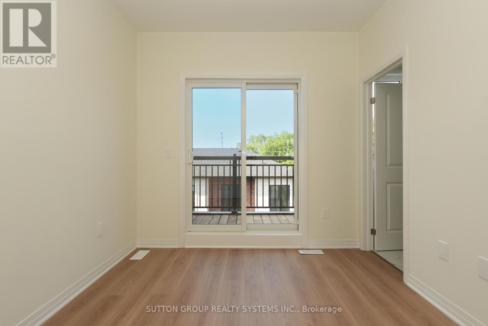 13 - 734 Front Royal Street, Mississauga, Ontario  L4Y 0C8 - Photo 19 - W13602526